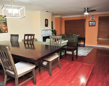 6711 Village Park Drive - Photo Thumbnail 10