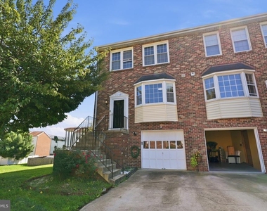 11621 Cosca Park Drive - Photo Thumbnail 1