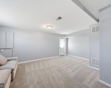 11621 Cosca Park Drive - Photo Thumbnail 19