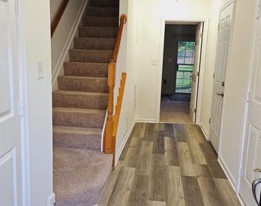 7507 Belgravia Lane - Photo Thumbnail 1