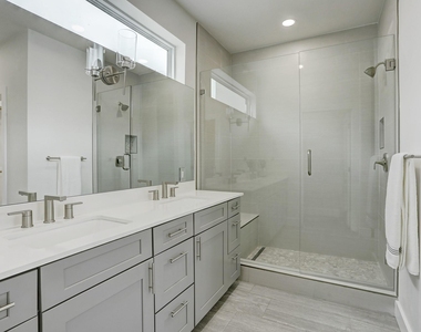 4300 Mansfield Dam Rd - Photo Thumbnail 23
