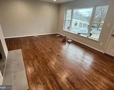 6203 87th Avenue - Photo Thumbnail 7
