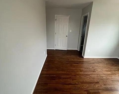 6203 87th Avenue - Photo Thumbnail 18