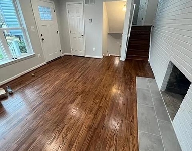 6203 87th Avenue - Photo Thumbnail 6