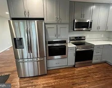 6203 87th Avenue - Photo Thumbnail 8