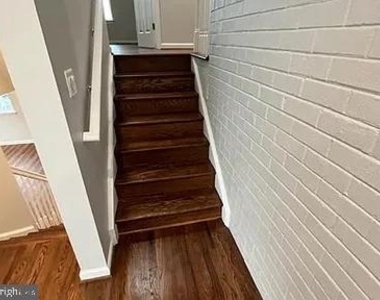 6203 87th Avenue - Photo Thumbnail 1