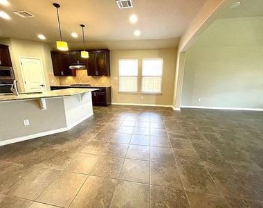 8388 Angelo Loop - Photo Thumbnail 5
