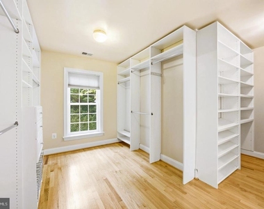 5818 Bradley Boulevard - Photo Thumbnail 30