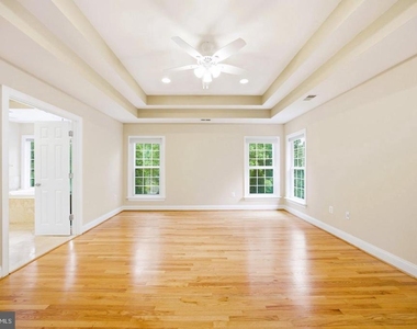 5818 Bradley Boulevard - Photo Thumbnail 25