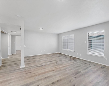 5645 Pinon Vista Dr - Photo Thumbnail 5