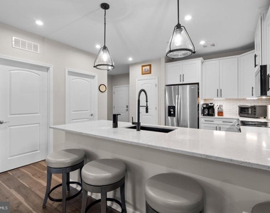 13210 Petrel Street - Photo Thumbnail 4