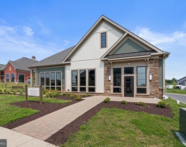 13210 Petrel Street - Photo Thumbnail 35