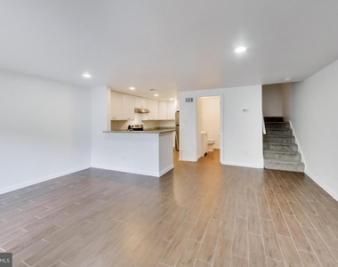 9391 Chadburn Place - Photo Thumbnail 8