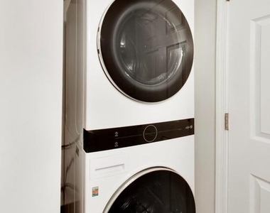 9391 Chadburn Place - Photo Thumbnail 13