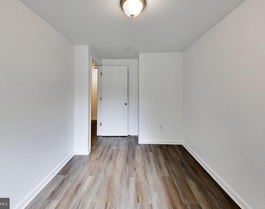 9391 Chadburn Place - Photo Thumbnail 24