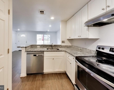 9391 Chadburn Place - Photo Thumbnail 10