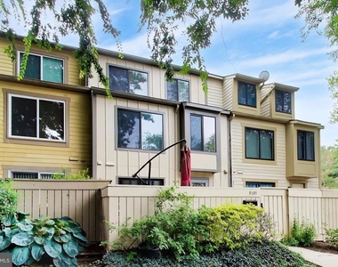 9391 Chadburn Place - Photo Thumbnail 2