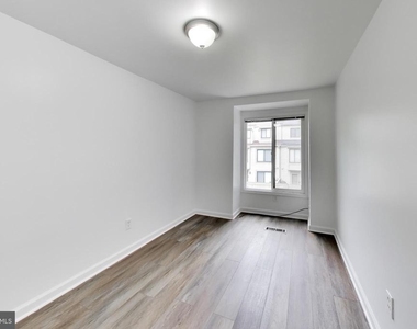 9391 Chadburn Place - Photo Thumbnail 18