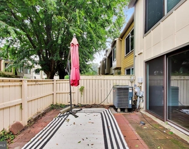 9391 Chadburn Place - Photo Thumbnail 4