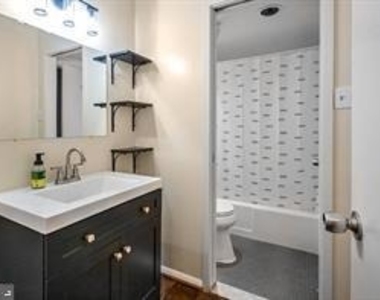 4515 Willard Avenue - Photo Thumbnail 7