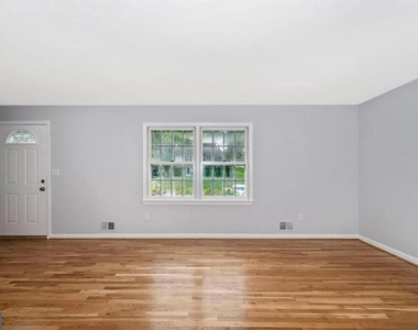 17501 Park Mill Drive - Photo Thumbnail 3