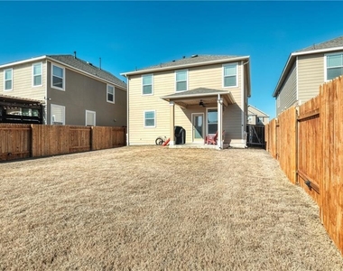 220 Danablu Dr - Photo Thumbnail 15