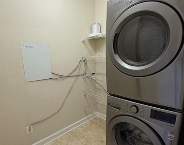635 Whetstone Glen Street - Photo Thumbnail 34