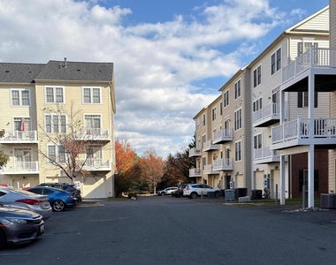 635 Whetstone Glen Street - Photo Thumbnail 37