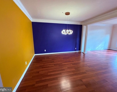 635 Whetstone Glen Street - Photo Thumbnail 19