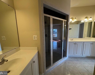 635 Whetstone Glen Street - Photo Thumbnail 28