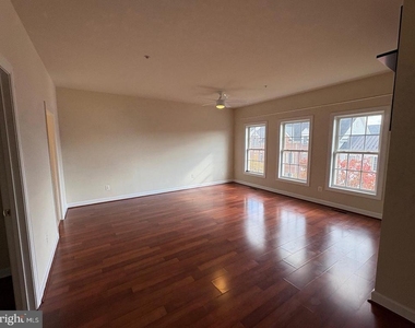 635 Whetstone Glen Street - Photo Thumbnail 24