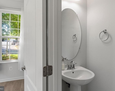 3556 Woodlake Drive - Photo Thumbnail 66
