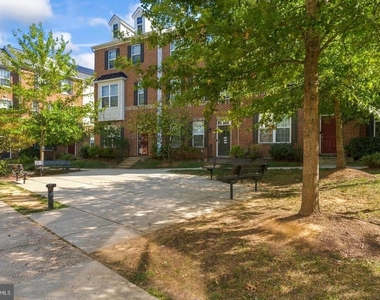 3556 Woodlake Drive - Photo Thumbnail 26