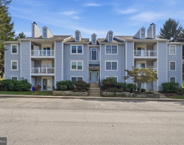 12216 Eagles Nest Court - Photo Thumbnail 17
