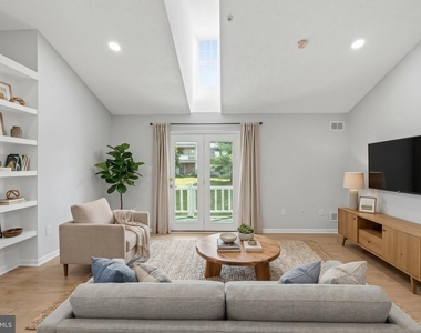 12216 Eagles Nest Court - Photo Thumbnail 1