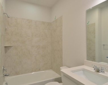 349 Capstone Rd - Photo Thumbnail 9