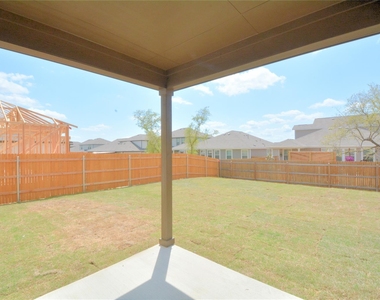 349 Capstone Rd - Photo Thumbnail 26