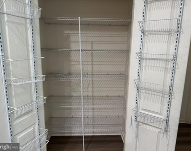 7807 Cherrel Brooks Way - Photo Thumbnail 19