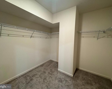 7807 Cherrel Brooks Way - Photo Thumbnail 12