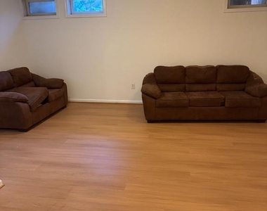 8867 Papillon Drive - Photo Thumbnail 13