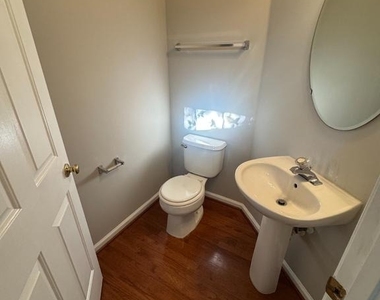 8867 Papillon Drive - Photo Thumbnail 12