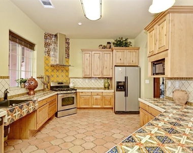 12209 Terraza Cir - Photo Thumbnail 15