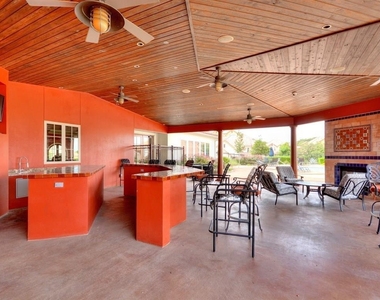 12209 Terraza Cir - Photo Thumbnail 13