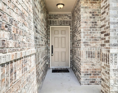 2611 University Park - Photo Thumbnail 22