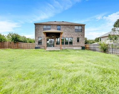 2611 University Park - Photo Thumbnail 23