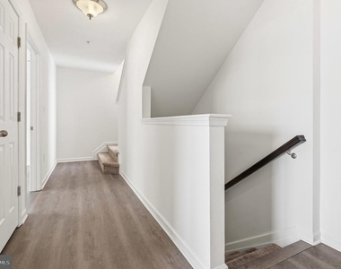 5902 Forum Square - Photo Thumbnail 8