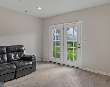 1128 Miller Farm Drive - Photo Thumbnail 32
