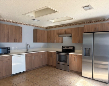 3207 Settlement Dr - Photo Thumbnail 28