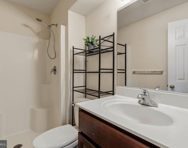 3417 Amberton Court - Photo Thumbnail 21