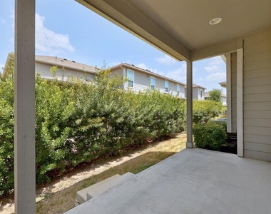11315 Gadsen Ln - Photo Thumbnail 29